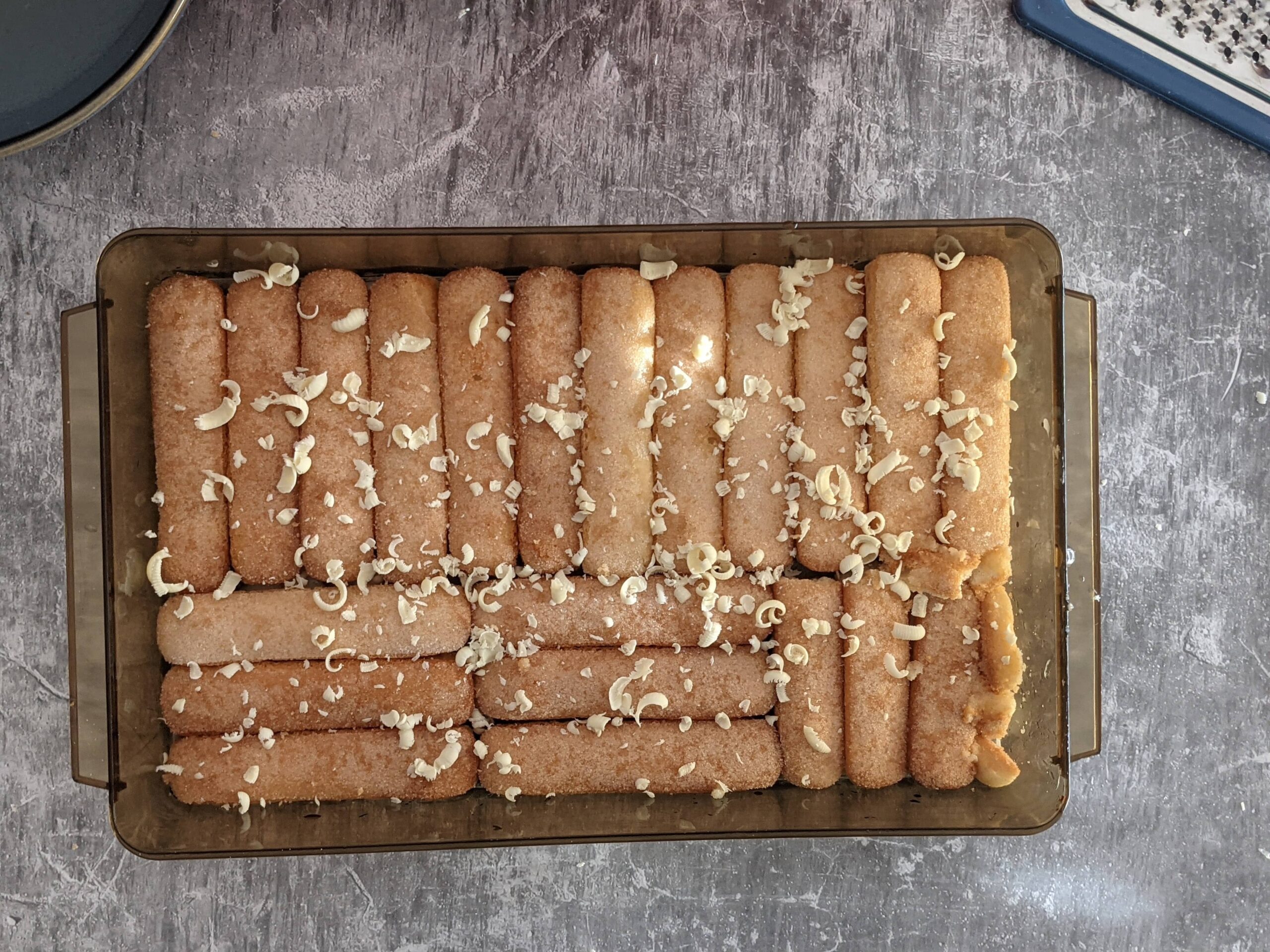 Tiramisù al limone e cioccolato bianco